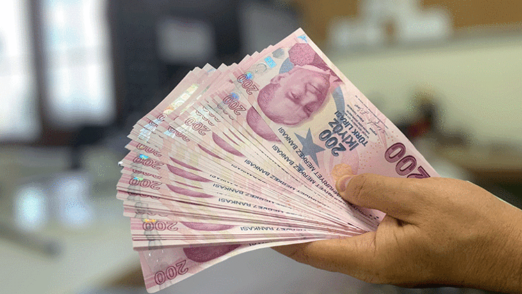 EYT'liler için bankalardan promosyon ve kredi yarışı - Ekonomi Haberleri