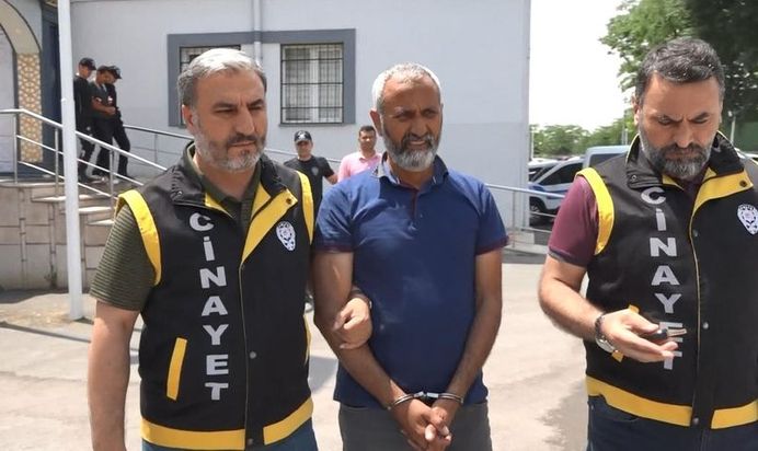 İş insanı Mehmet Gündüzeli.