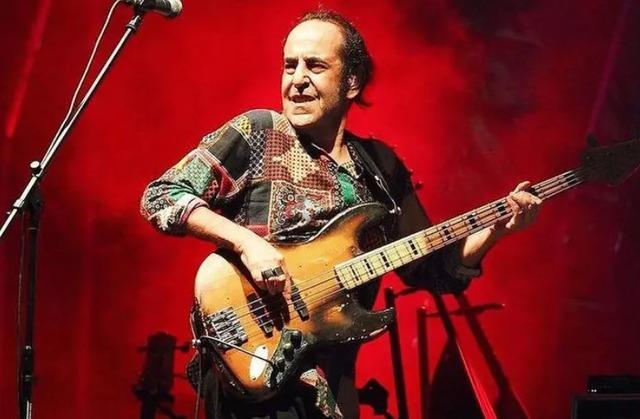 Kanserle mücadele ediyordu! Özkan Uğur'dan üzen haber: Entübe edildi
