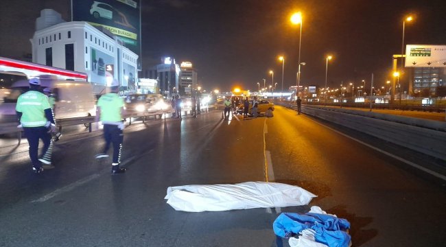 d-100-karayolu-nda-motosiklet-kazasi-2-kisi-hayatini-kaybetti.jpg