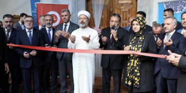 eyupsultan-belediyesi-nden-hizmet-yagiyor-cami-cemaati-pirelerden-boceklerden-kurtuldu_m.png