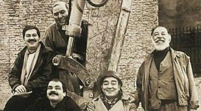 ferhan-sensoy-fotografta-yasayan-tek-isimdi-32-yil-once-hepsi-bir-aradaydi.jpg