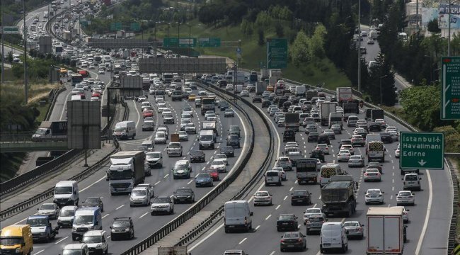 istanbul-da-yarin-etkinlikler-nedeniyle-bazi-yollar-kapatilacak.jpg