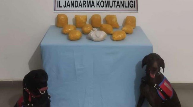 mardin-de-12-kilogram-sentetik-uyusturucu-ele-gecirildi.jpg