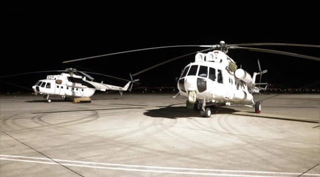 ukrayna-dan-5-helikopter-yangin-bolgesine-geldi.jpg