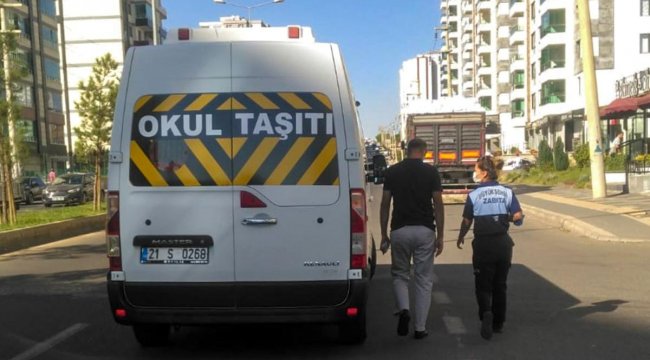 zabita-ekiplerinden-okul-servis-araclari-denetimi.jpg