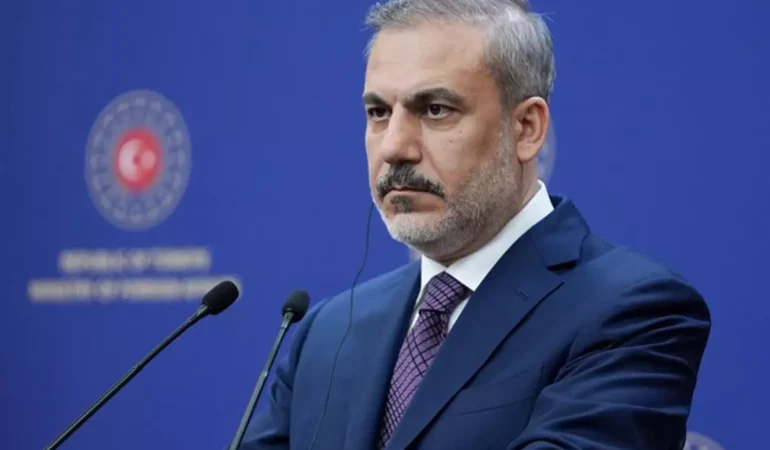 bakan-fidan-dan-pkk-nin-kongresini-toplamasina-18608852_3937_amp.jpg