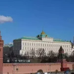 peskov-putin-ve-trump-arasinda-yuz-yuze-gorus-18649743_amp.jpg