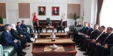 bakan-memisoglu-suriyeli-mevkidasi-nizal-el-a-18762856_amp.jpg